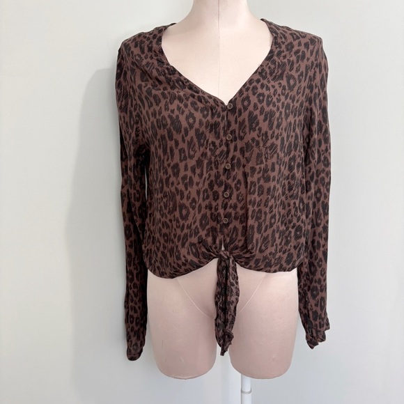 🌷SALE Cloth & Stone Bella Dahl Leopard Print Tie Front Top Size XS Oversized - Picture 1 of 15
